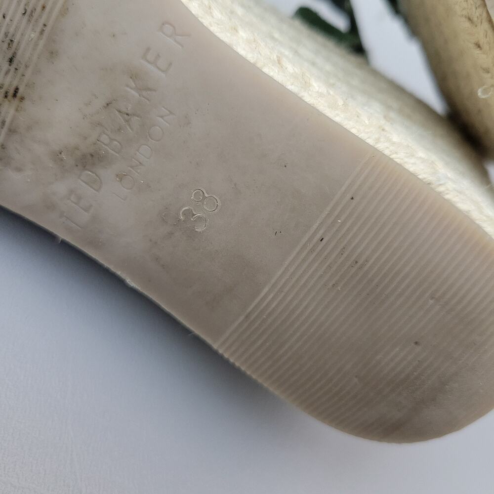 Ted Baker London Wedge Espadrille Sandal Green Suede Scallop Size 7.5 US 38 EU - Picture 12 of 12